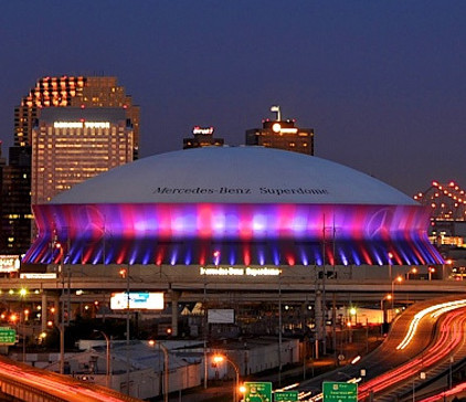 Where is the mercedes benz superdome located #6