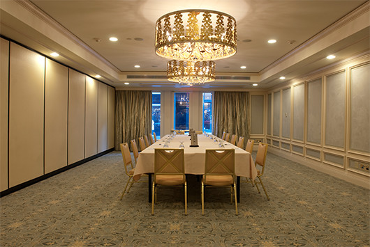Royal Salon D