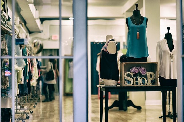 New Orleans offers plenty of opportunities to help you finish up Christmas shopping. (Photo by el_ave via Flickr)